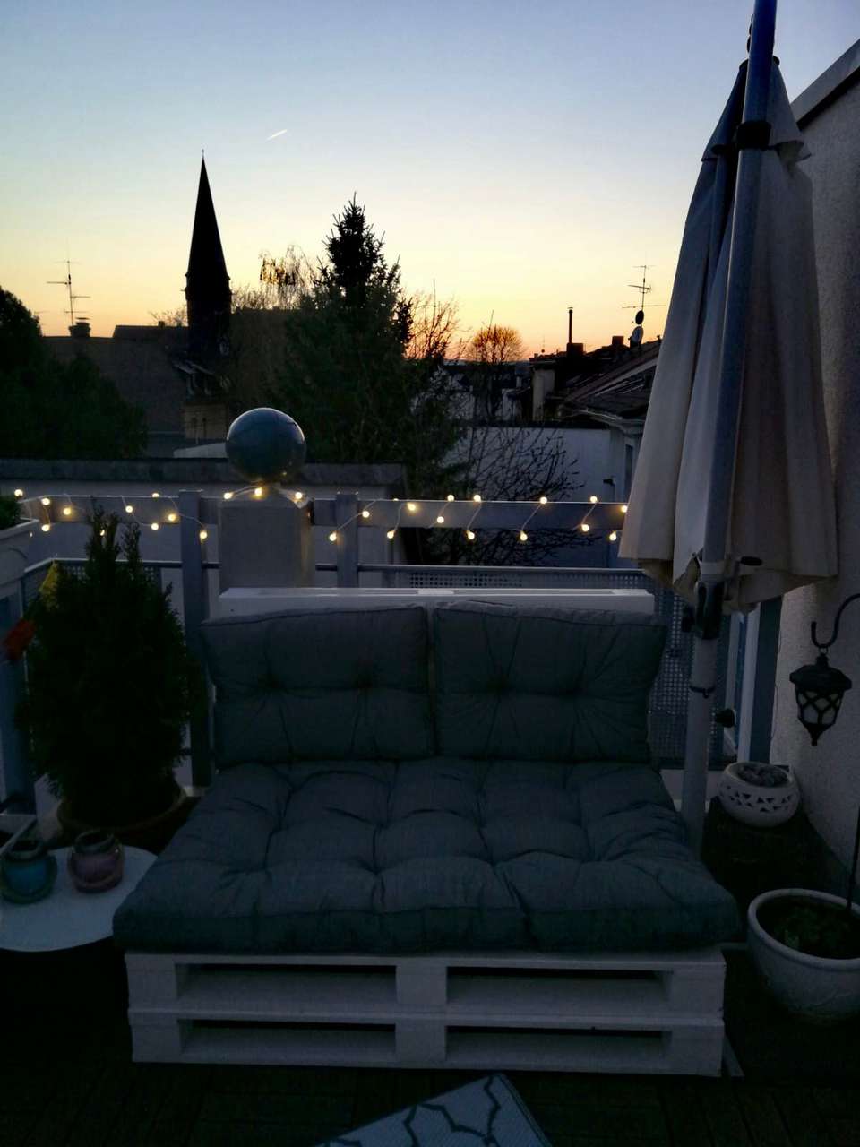 Charmante Dachgeschosswohnung in beliebter Wohnlage