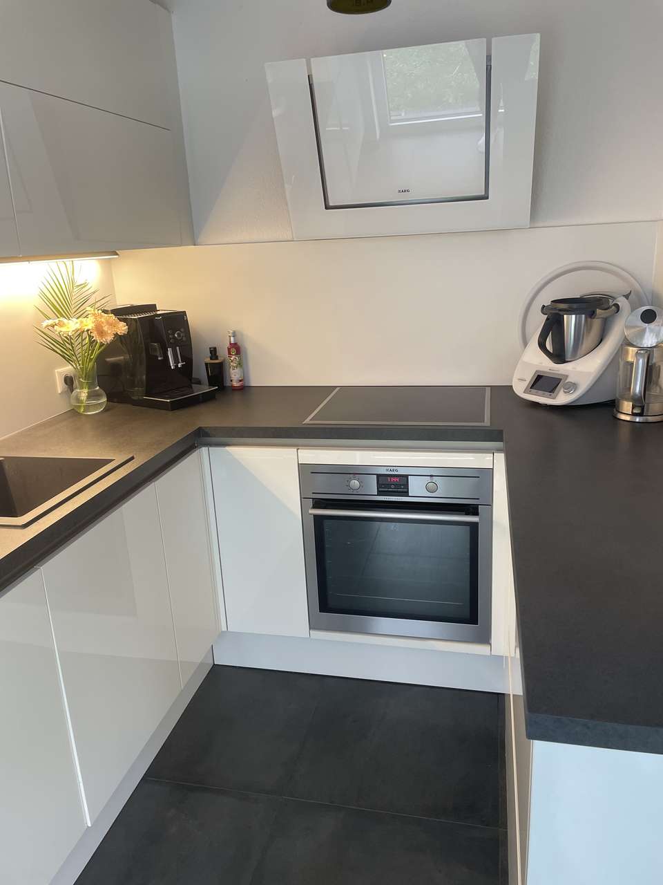 ***Schöne barrierefreie 3 Zimmerwohnung mit grossem Garten***