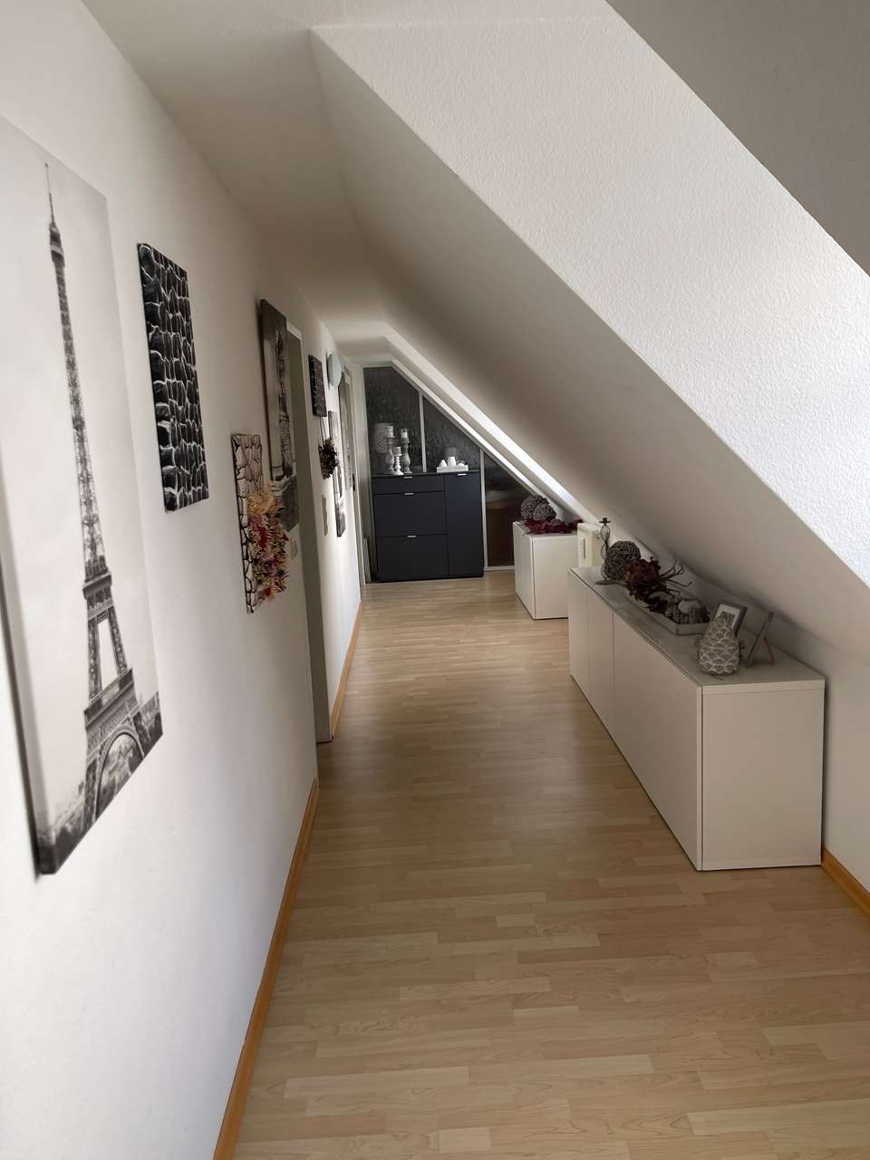 ***Charmante 2 Zimmerwohnung mit Loft-Charakter ***