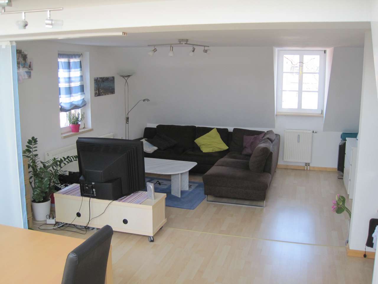 ***Charmante 2 Zimmerwohnung mit Loft-Charakter ***