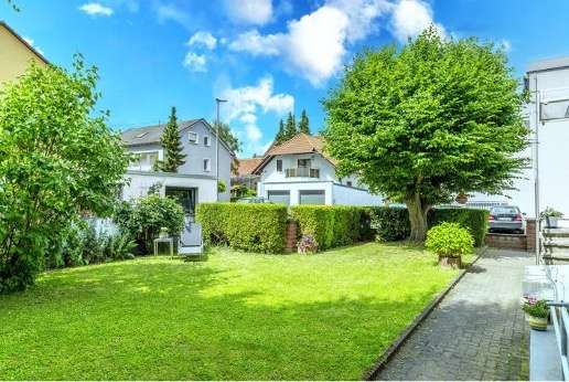 ***Schönes Mehrgenerationenhaus mit vielen Möglichkeiten***