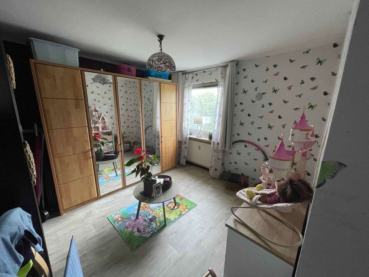 ***Gepflegte 4 Zimmerwohnung in Maintal-Dörnigheim***