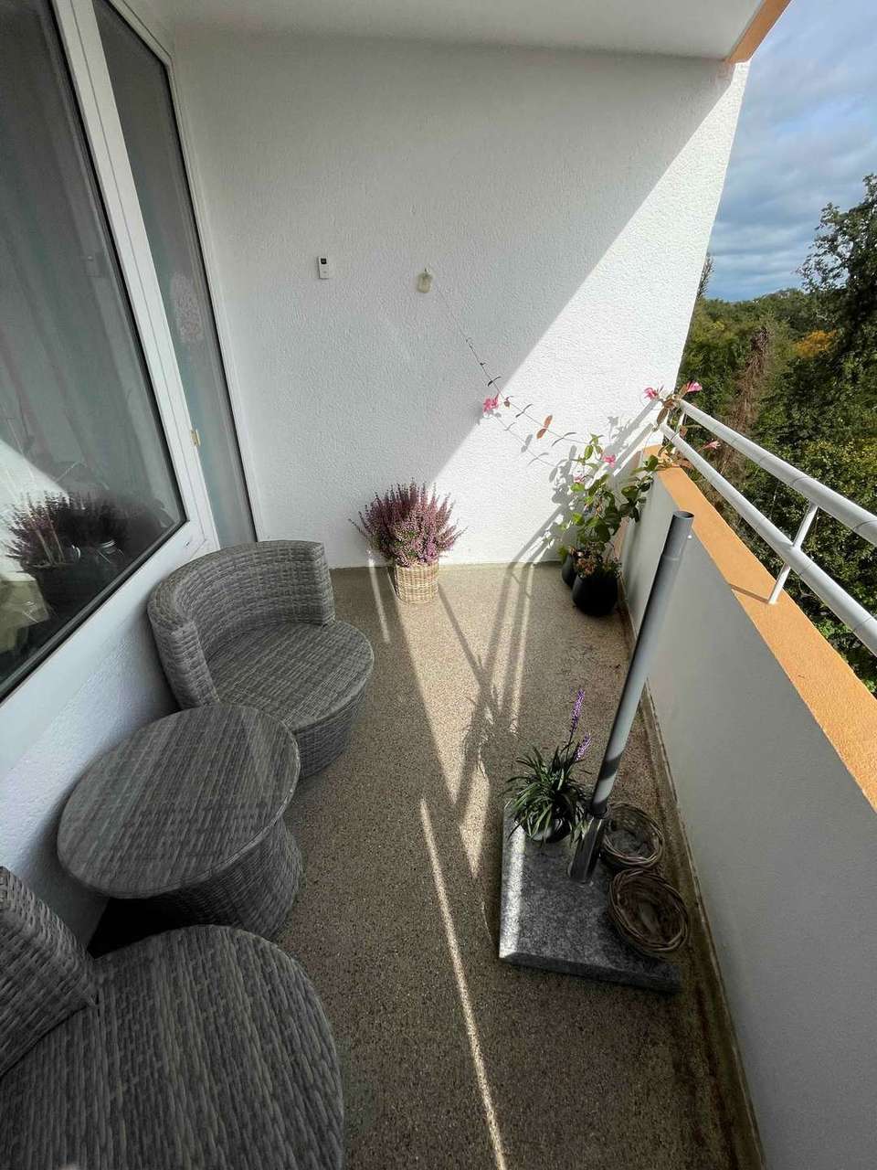 ***Gepflegte 4 Zimmerwohnung in Maintal-Dörnigheim***