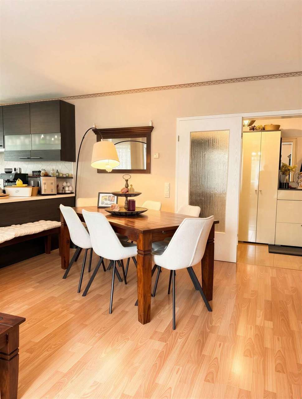 ***Schöne, gut geschnittene 3 Zimmerwohnung in beliebter Wohnlage***