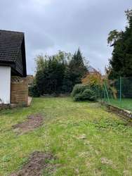 Garten hinter Haus Garten hinter Haus